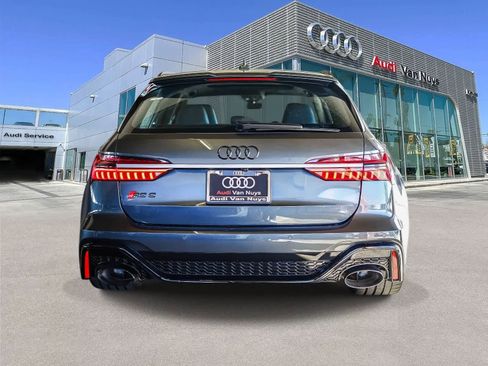 New 2026 Audi RS 6 performance image 3