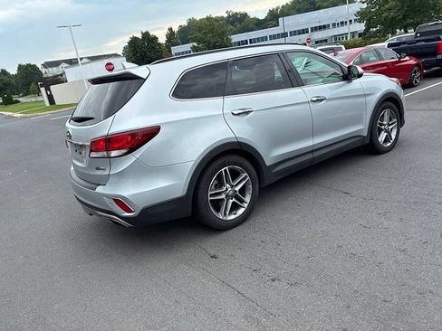 Used 2017 Hyundai Santa Fe AWD w/ Cargo Package image 9