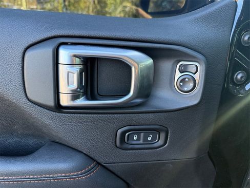 Certified 2023 Jeep Gladiator Mojave w/ Trailer Tow Package image 19