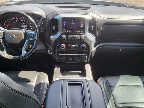 Used 2020 Chevrolet Silverado 1500 LT Trail Boss AWD/4WD image 29
