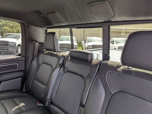New 2026 RAM 1500 Laramie AWD/4WD image 30
