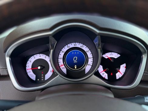 Used 2012 Cadillac SRX Luxury FWD image 14