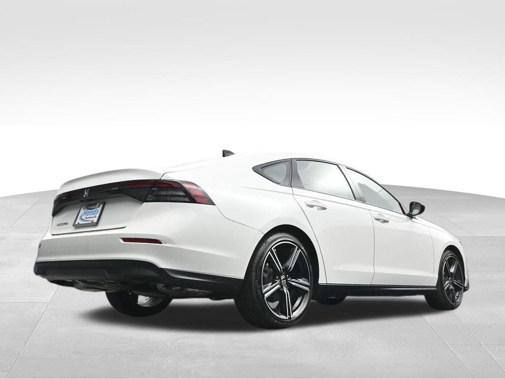 Used 2026 Honda Accord SE image 40