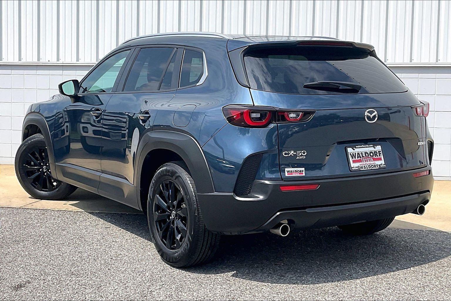 Used 2025 MAZDA CX-50 AWD 2.5 S w/ Preferred Package image 14