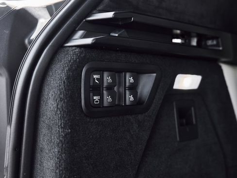 Used 2023 BMW ALPINA XB7 AWD/4WD image 20