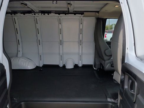 New 2025 Chevrolet Express 2500 w/ Safety Package RWD image 29