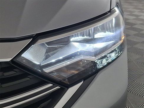 Used 2024 Volkswagen Jetta SE image 13