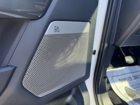 Certified 2022 Ford F150 Lariat w/ Max Trailer Tow Package image 12