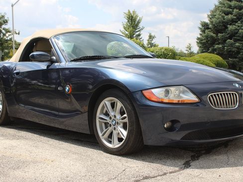 Used 2004 BMW Z4 3.0i RWD image 34