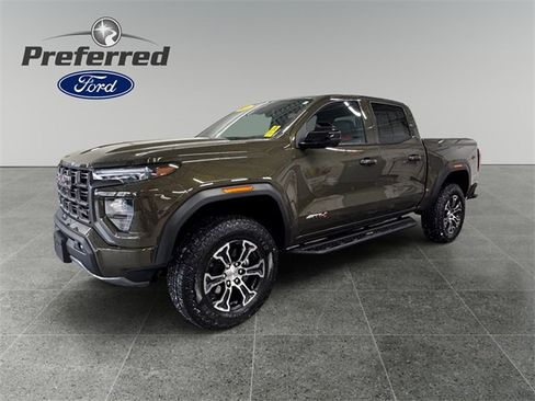 Used 2024 GMC Canyon AT4 w/ AT4 Premium Package image 10