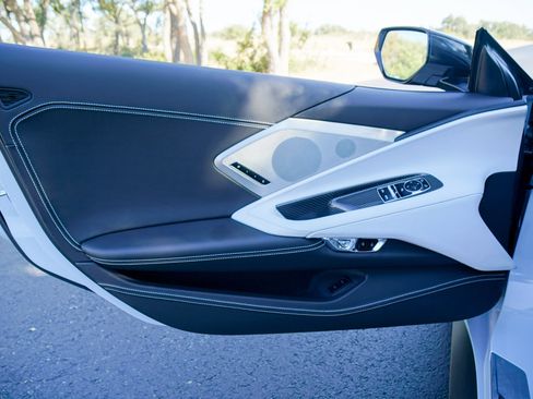 Used 2023 Chevrolet Corvette Stingray Premium Cpe w/ Z51 Performance Package image 26