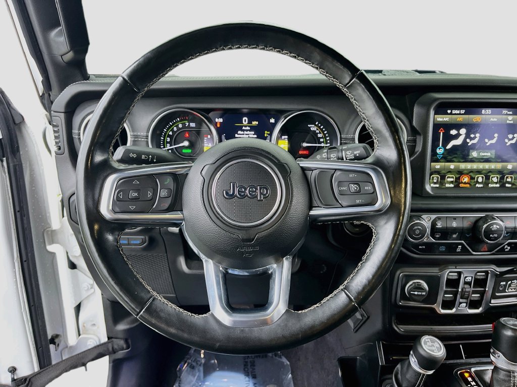 Used 2022 Jeep Wrangler Unlimited Sahara w/ Cold Weather Group AWD/4WD image 11