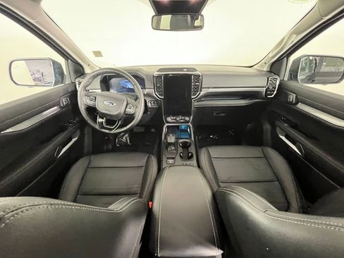 Used 2024 Ford Ranger Lariat w/ FX4 Off-Road Package image 18