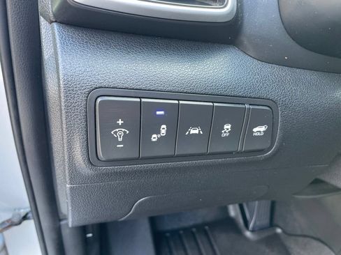 Used 2020 Hyundai Tucson Limited FWD image 12