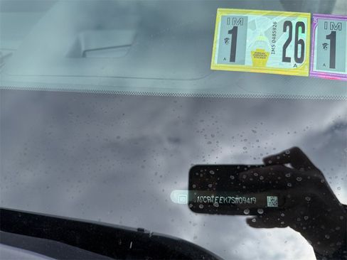 Certified 2025 Chevrolet Colorado Trail Boss image 31