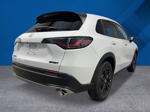New 2026 Honda HR-V Sport image 4