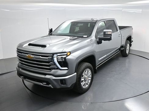 Used 2025 Chevrolet Silverado 2500 High Country w/ Technology Package AWD/4WD image 54