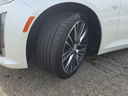 Used 2023 Cadillac CT5 Premium Luxury RWD image 32