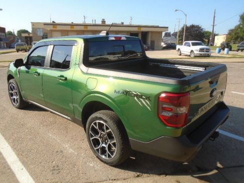 Used 2025 Ford Maverick Lariat AWD/4WD image 5