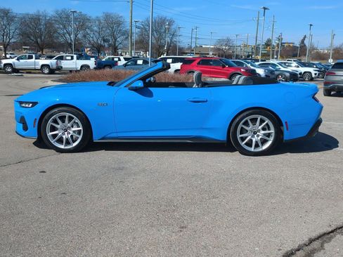 Used 2024 Ford Mustang GT Premium image 5