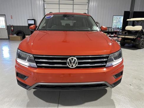 Used 2019 Volkswagen Tiguan SE image 2