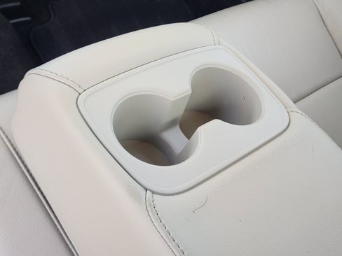 Used 2015 Toyota Avalon XLE Premium image 38