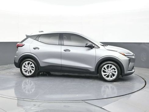 New 2027 Chevrolet Bolt LT FWD image 13