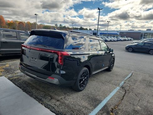 New 2026 Kia Carnival SX w/ SX Dark Edition Package image 7