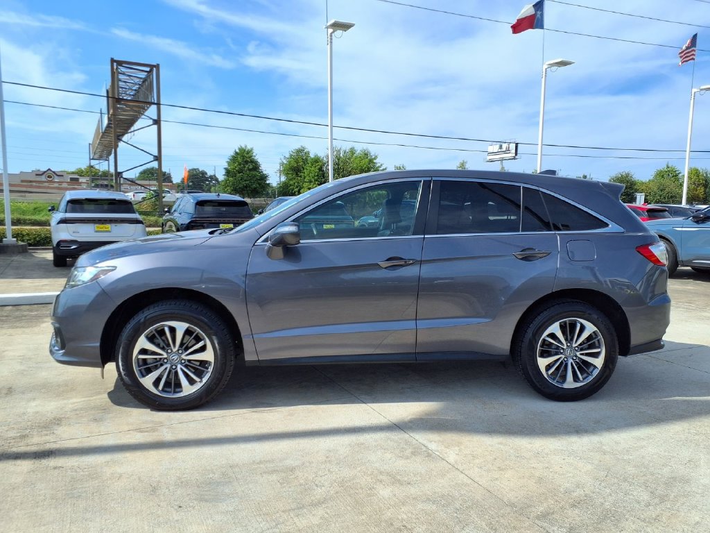 Used 2017 Acura RDX w/ Advance Package FWD image 3