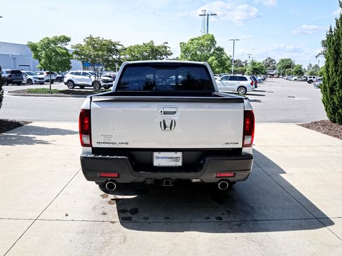 Certified 2023 Honda Ridgeline RTL image 9