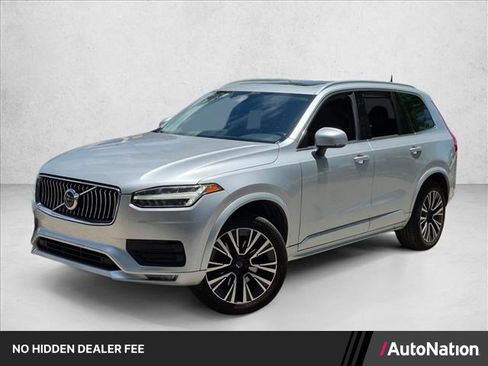 Used 2020 Volvo XC90 T5 Momentum w/ Protection Package Premier FWD image 1