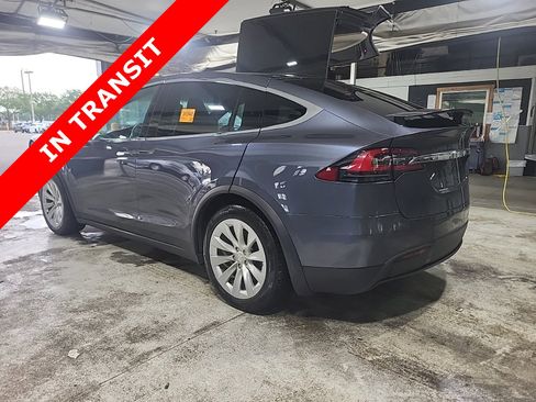 Used 2020 Tesla Model X Long Range AWD/4WD image 3