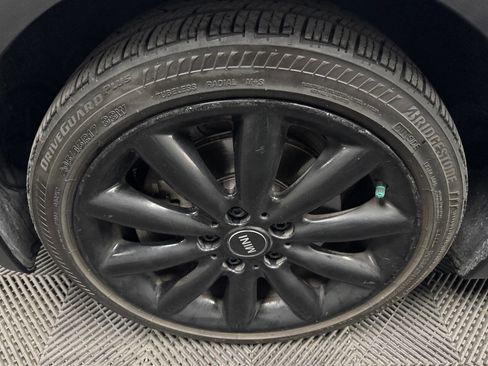 Used 2019 MINI Cooper S w/ Signature Upholstery Package image 21