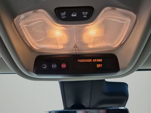 Used 2023 Buick Encore GX Essence w/ Advanced Technology Package image 42