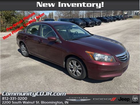 Used 2011 Honda Accord LX-P image 1