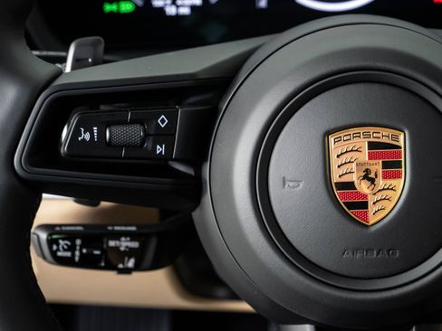 New 2026 Porsche Cayenne AWD/4WD image 10