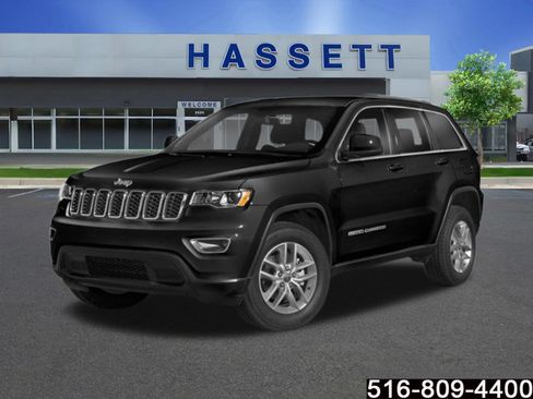 Used 2021 Jeep Grand Cherokee Laredo AWD/4WD image 1