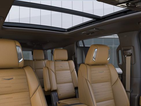 New 2026 Cadillac Escalade ESV Luxury AWD/4WD image 24