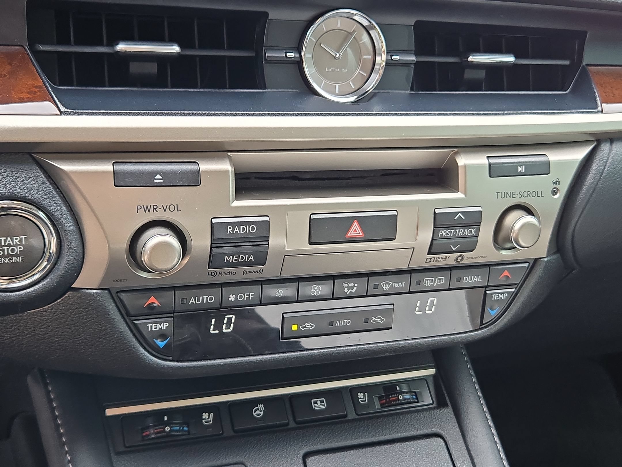Used 2018 Lexus ES 350 w/ Luxury Package w/Wood Trim FWD image 17