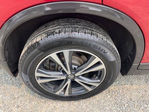 Used 2018 Nissan Rogue SL AWD/4WD image 30