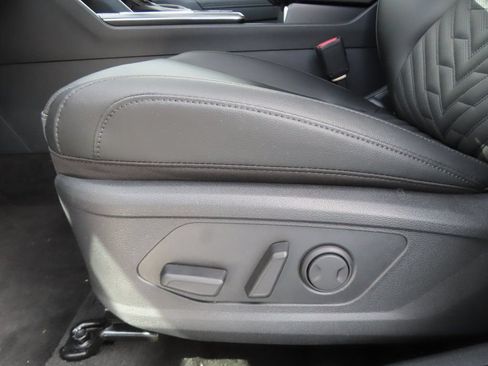 Certified 2026 Kia Sportage X-Line w/ X-Line Technology Package AWD/4WD image 12