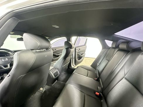 Used 2021 Honda Accord Sport image 13