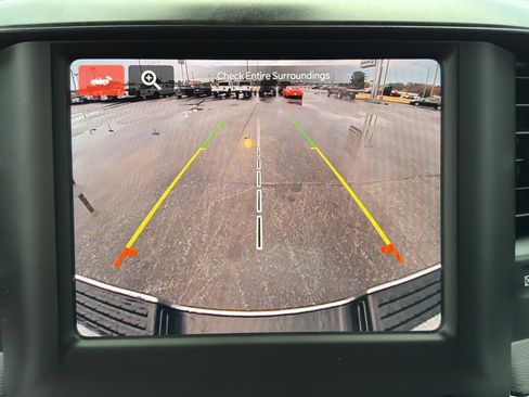 Used 2024 RAM 2500 Big Horn image 30