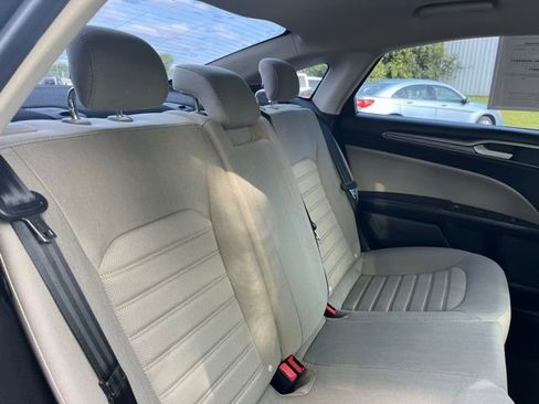 Used 2020 Ford Fusion S FWD image 26
