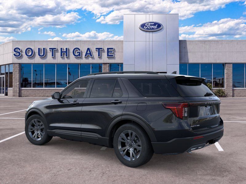 Used 2026 Ford Explorer Active w/ Active Comfort Package AWD/4WD image 4