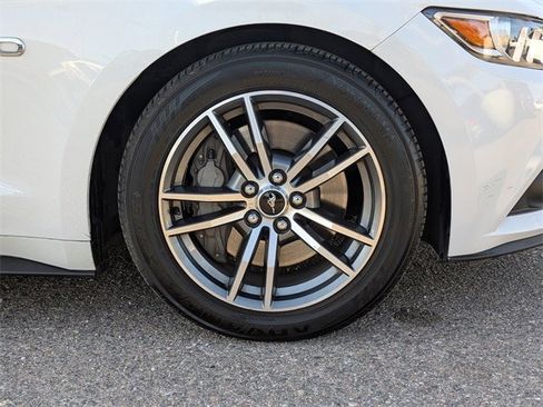 Used 2015 Ford Mustang GT Premium image 10