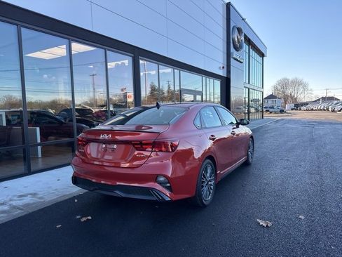 Used 2023 Kia Forte GT-Line image 3