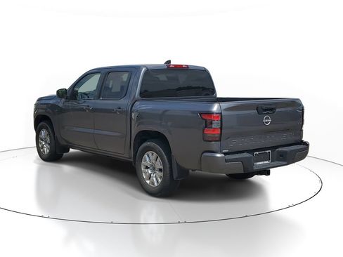Used 2023 Nissan Frontier SV w/ Tow Package RWD image 4