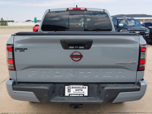 Used 2023 Nissan Frontier PRO-4X w/ Pro Convenience Package AWD/4WD image 4