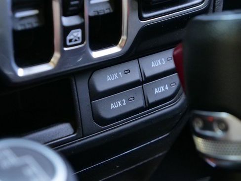 Used 2023 Jeep Wrangler Unlimited Sport AWD/4WD image 20